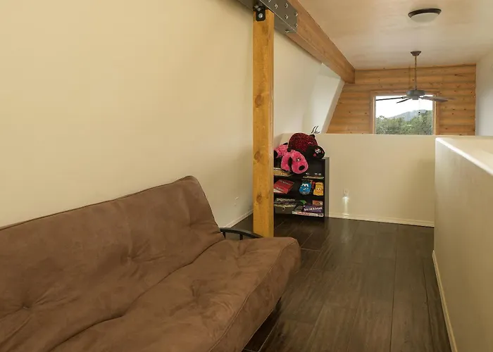 Ontario Ave Remodeled Log On 1 Acre Gateway To Grand Canyon Amazing Views